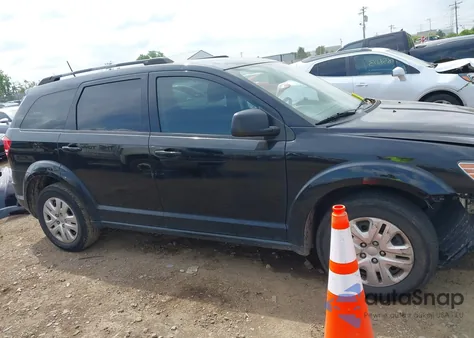 2017 Dodge Journey Se z USA, uszkodzony, nr VIN 3C4PDCAB2HT562453
